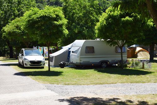 Staanplaatsen Camping La Charderie Ardèche